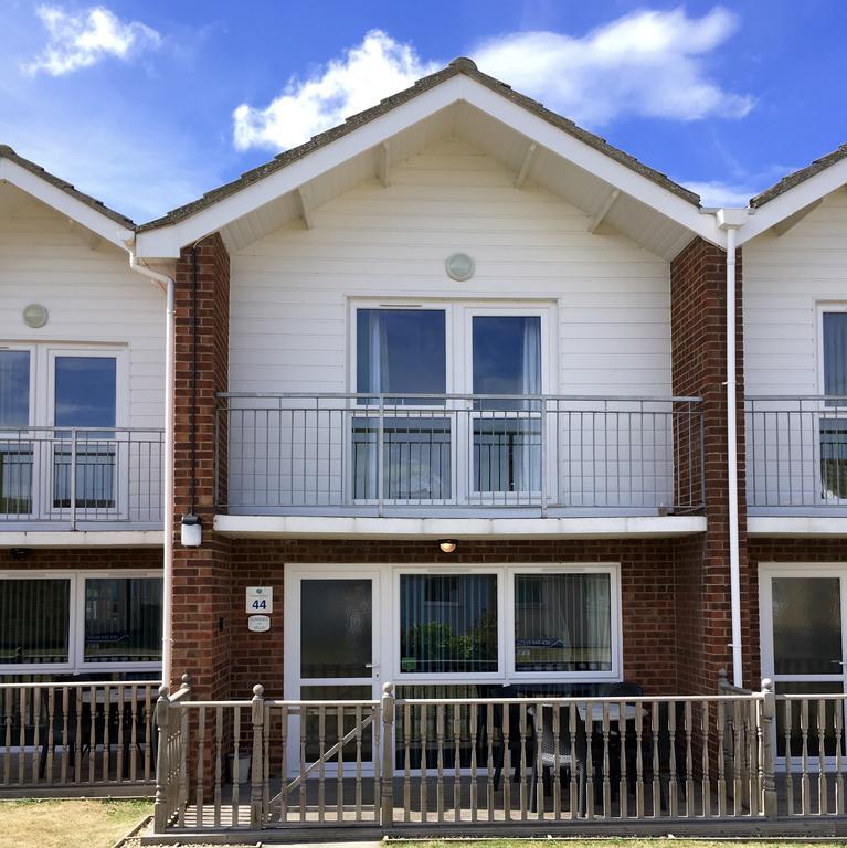 Corton Villas Lowestoft Buitenkant foto